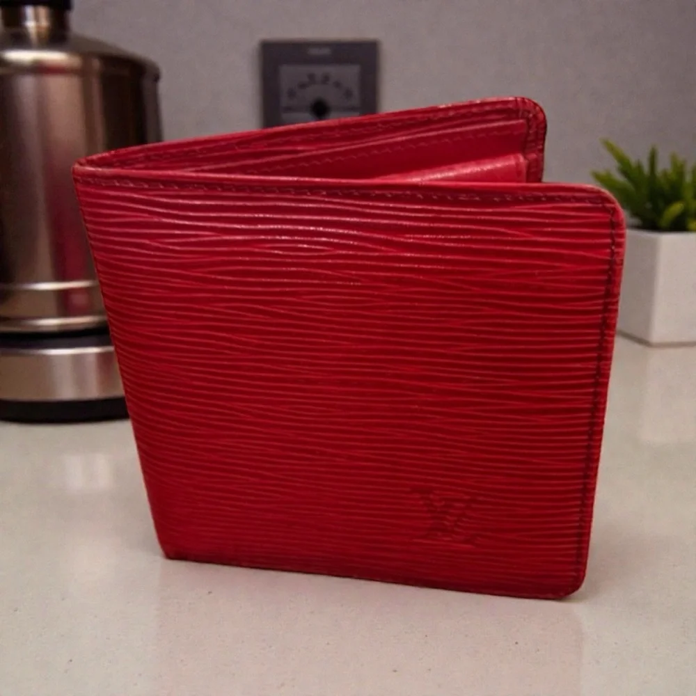 Louis Vuitton Leather Epi Wallet - Picture 3 of 12